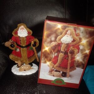 #60101 Christmas Fantasy LTD Wonderland Santa Collection Figure With Animals